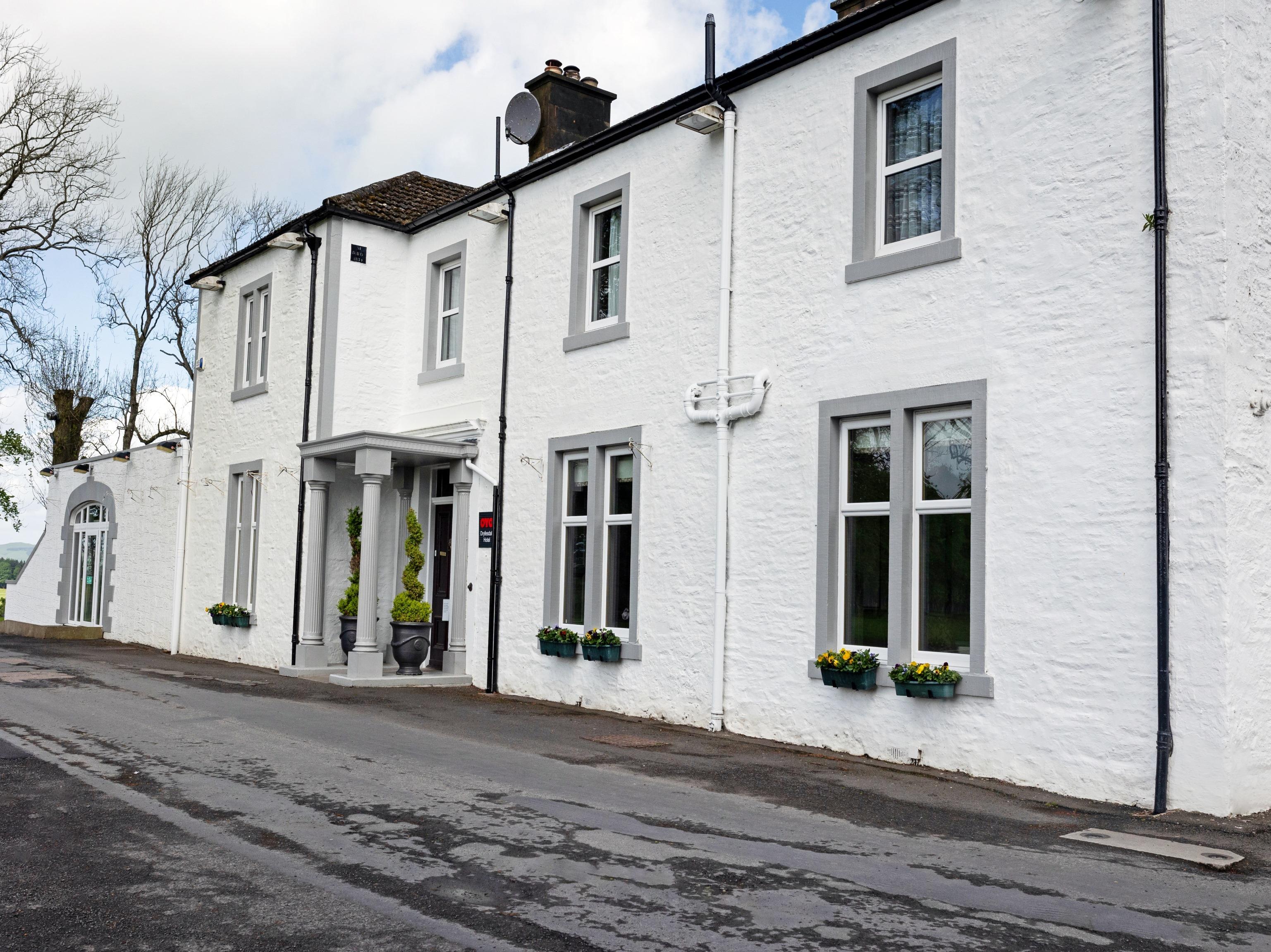 Dryfesdale Hotel - BW Signature Collection Lockerbie Bagian luar foto